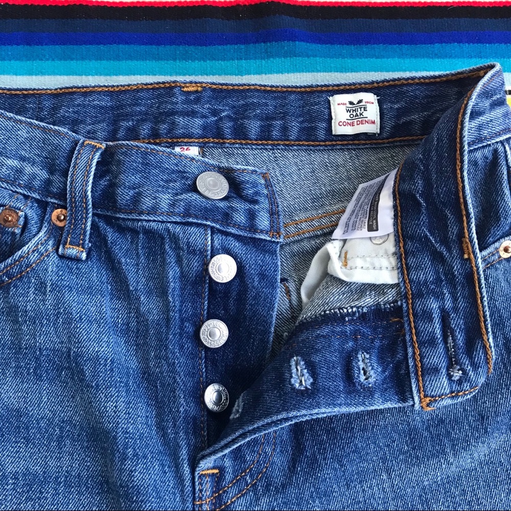 Levi’s White Oak Cone Denim medium Rise Jeans